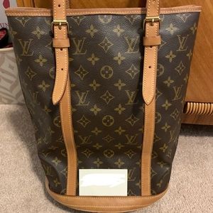 Louis Vuitton GM Bucket